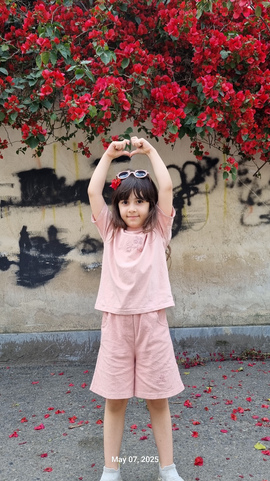 ست تیشرت و شلوارک گلبرگ