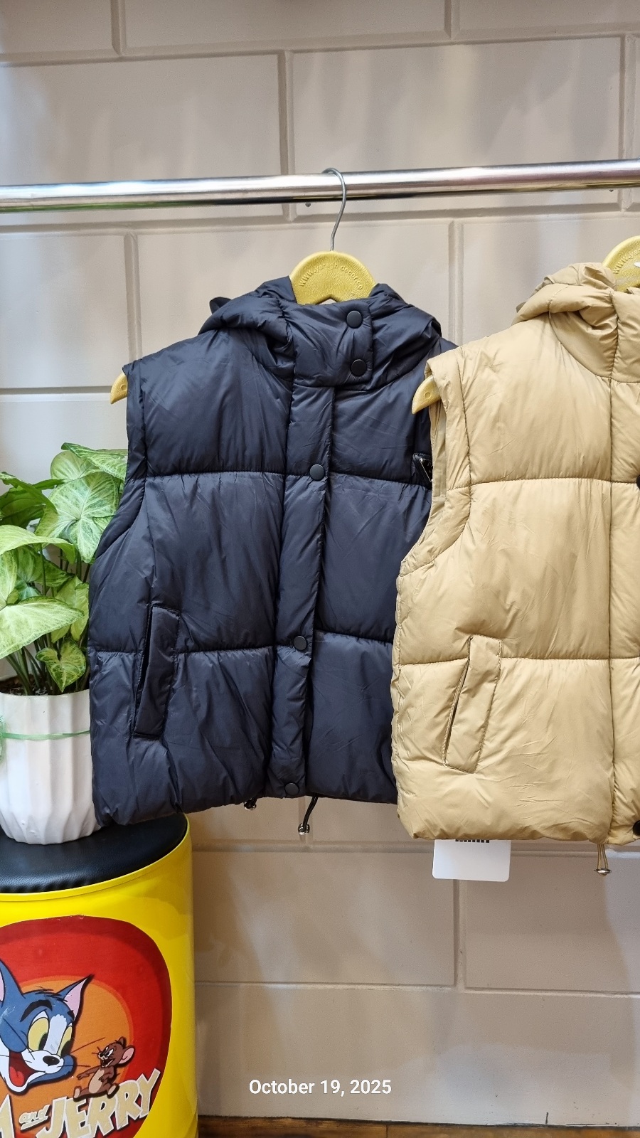 کاپشن و پافر دوحالته پرادا مشکی و کاراملی یونیسکس